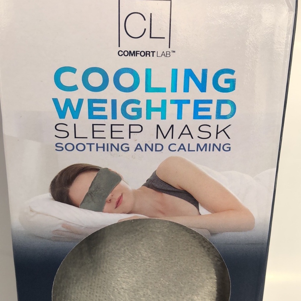 Express NWT “Comfort Lab” Cooling Weighted Sleep Mask. This mask is soothing